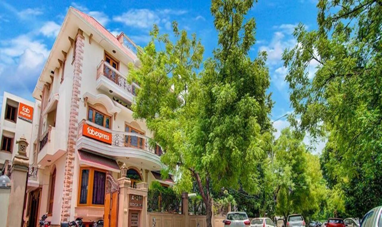 Fabexpress Ashray Hotel Noida Ngoại thất bức ảnh