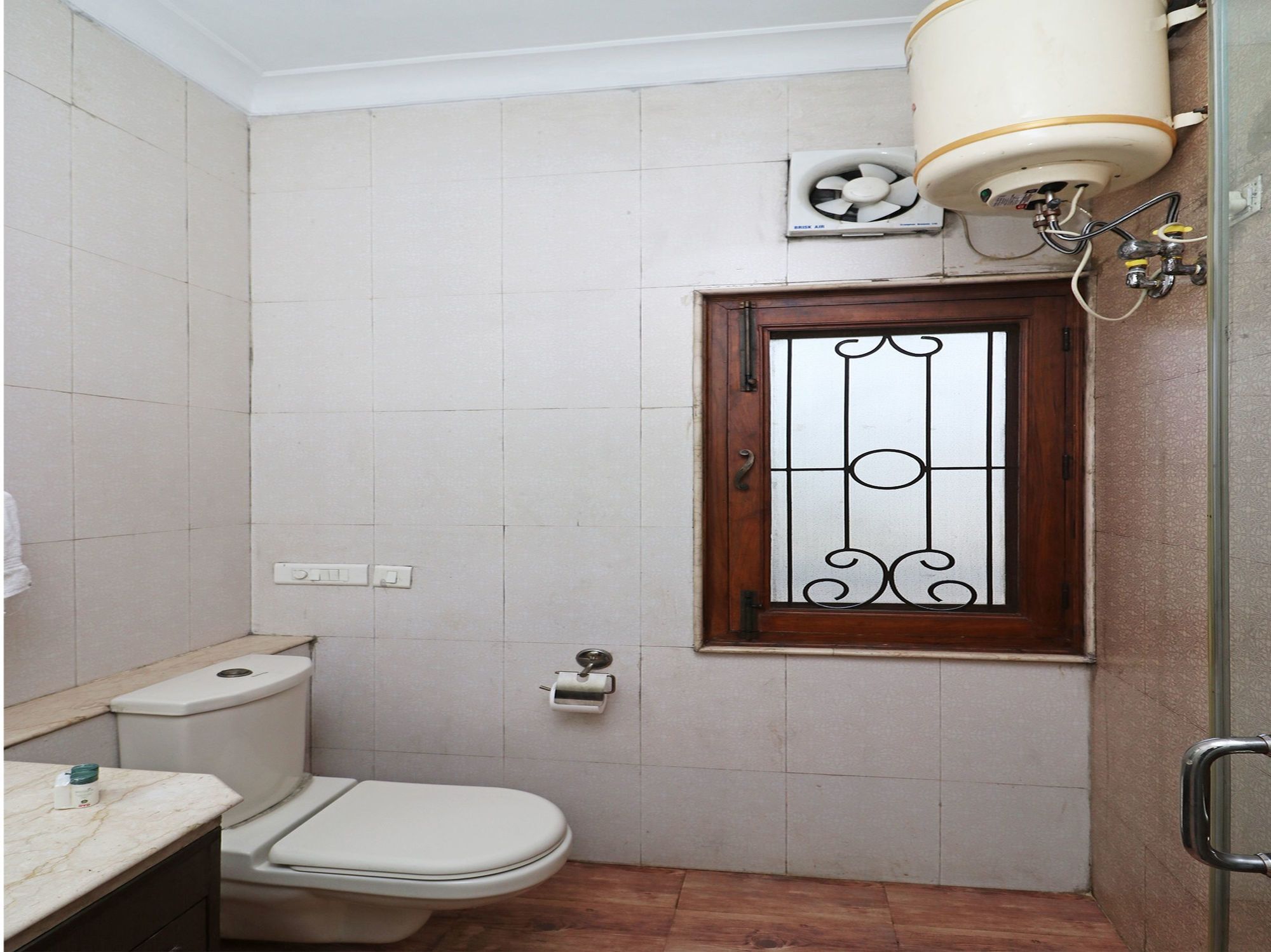 Fabexpress Ashray Hotel Noida Ngoại thất bức ảnh